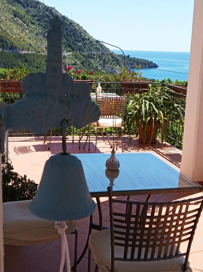B&B La Casa Del Gelso アックアフレッダ エクステリア 写真